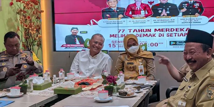 Tutup Rangkaian HUT RI ke-77, Ketua DPRD Demak Gelar Pesta Rakyat di Batursari